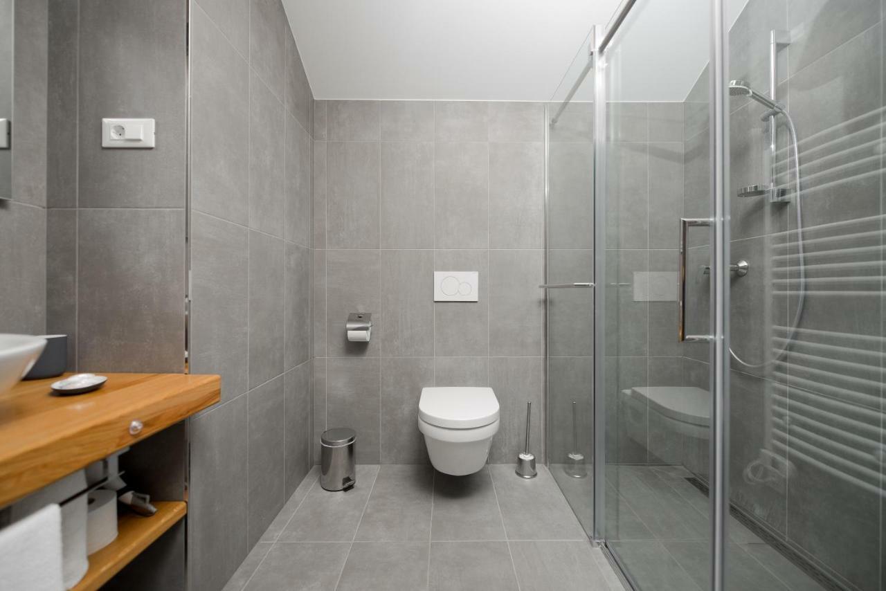 Apartmaji Nija ブレッド エクステリア 写真
