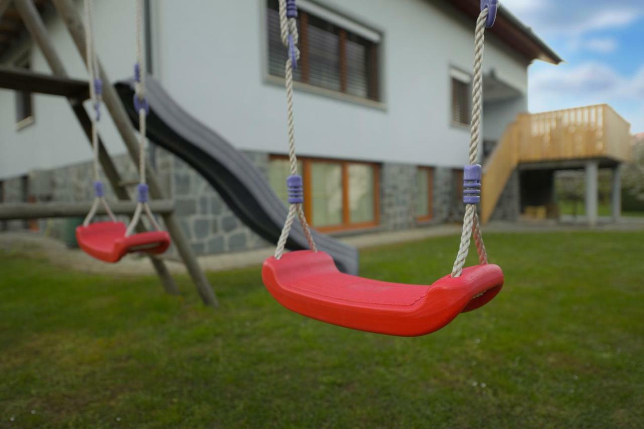 Apartmaji Nija ブレッド エクステリア 写真